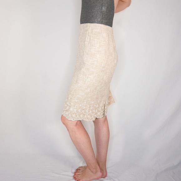 481. VALENTINO Tan Tweed Flax Skirt Beaded Embroidered Size 8 - Picture 4 of 8